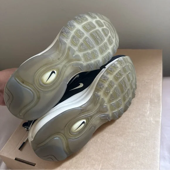 Nike Air Max 270 ESS Women’s Shoes US 7.5 Sneakers. Pre-Owned - Picture 6 of 6